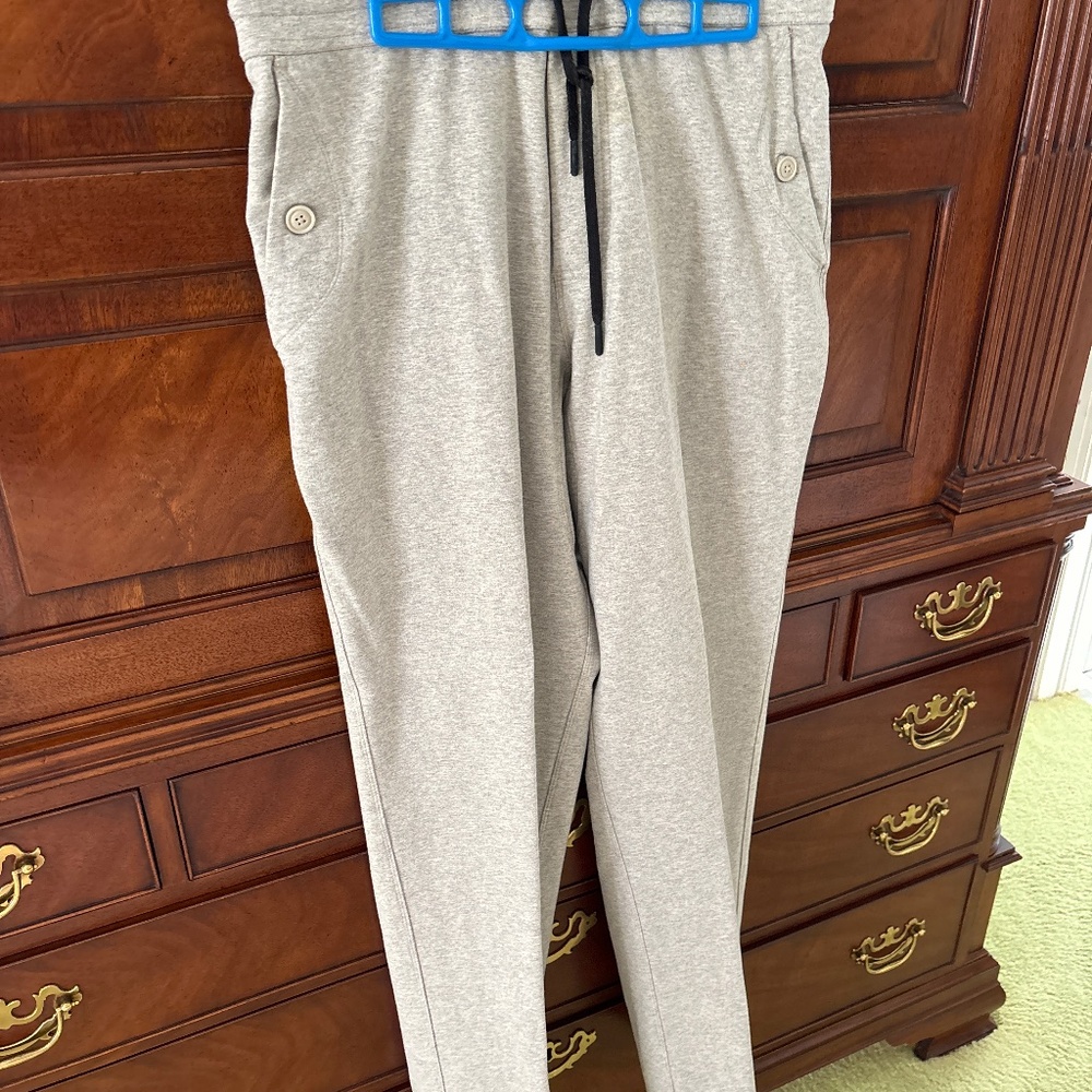 Lululemon men’s sweatpants